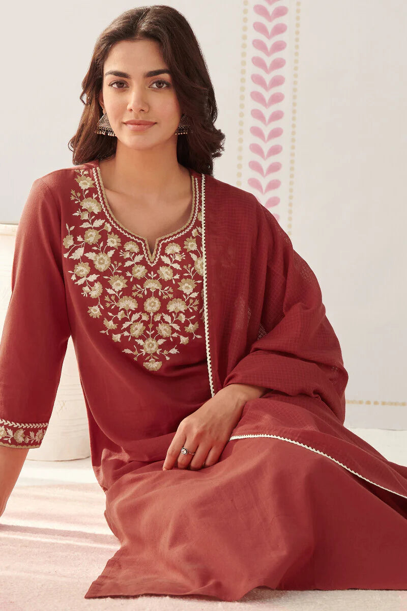 Roza Gulnaz Kurta