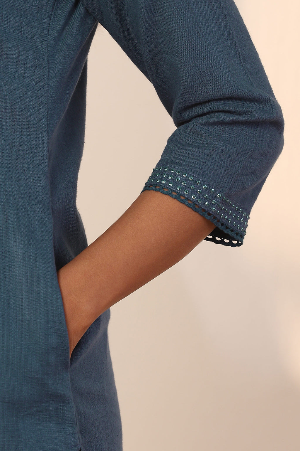 Roza Zoha Blue Kurta