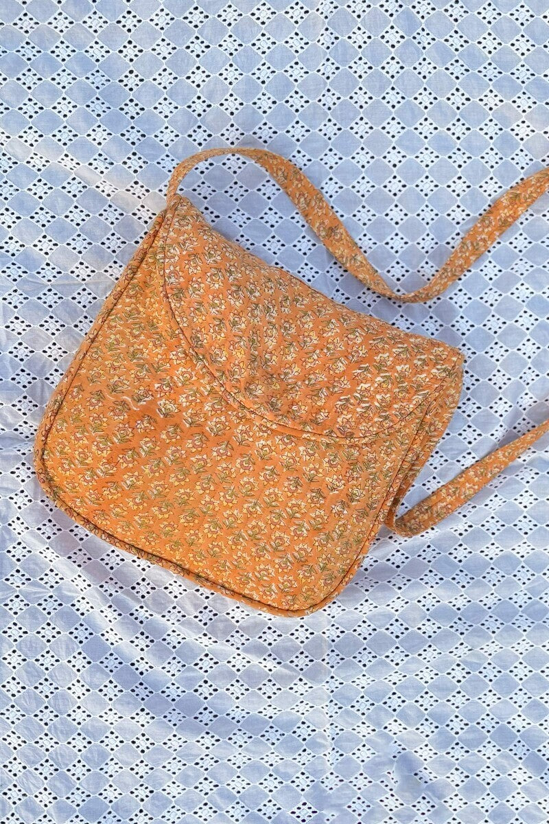 Roza Falak Crossbody Bag