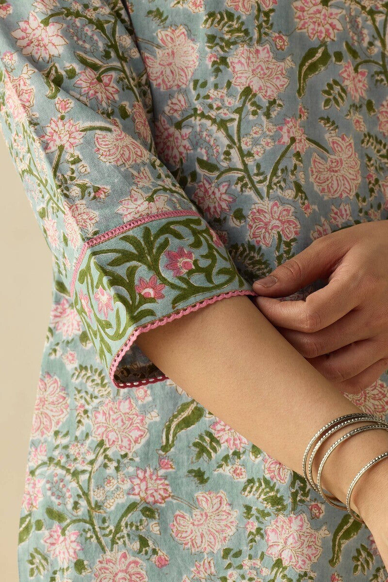 Nazm Rehmat Sanganeri Kurta