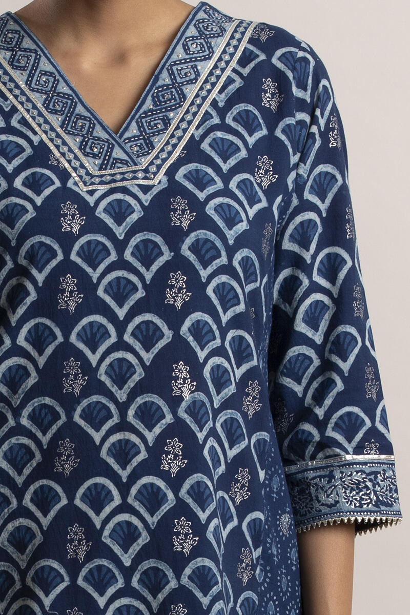 Nur Zabia Kurta