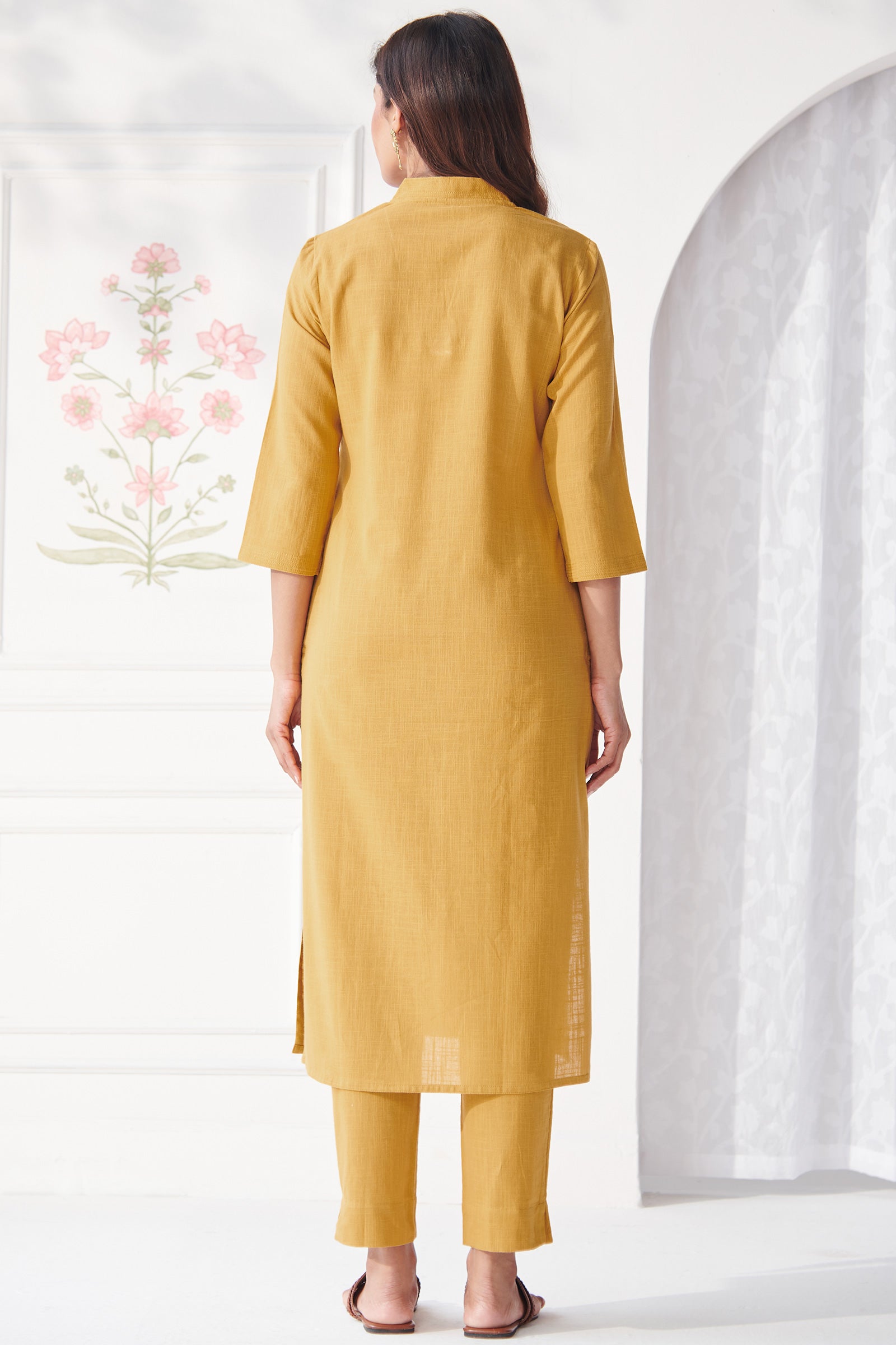 Surplus: Roza Jiya Mustard Kurta