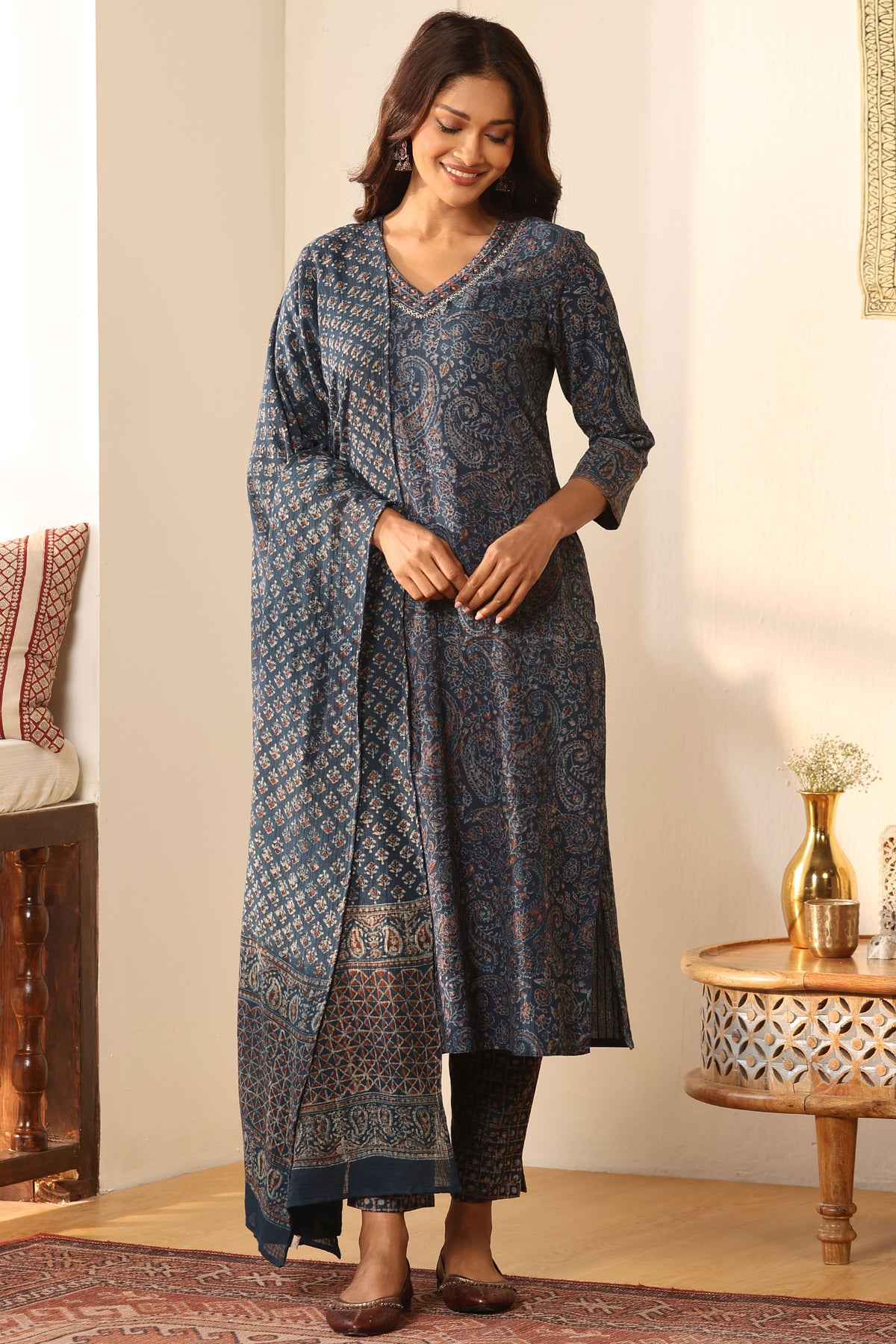 Sehra Seerat Akola Kurta