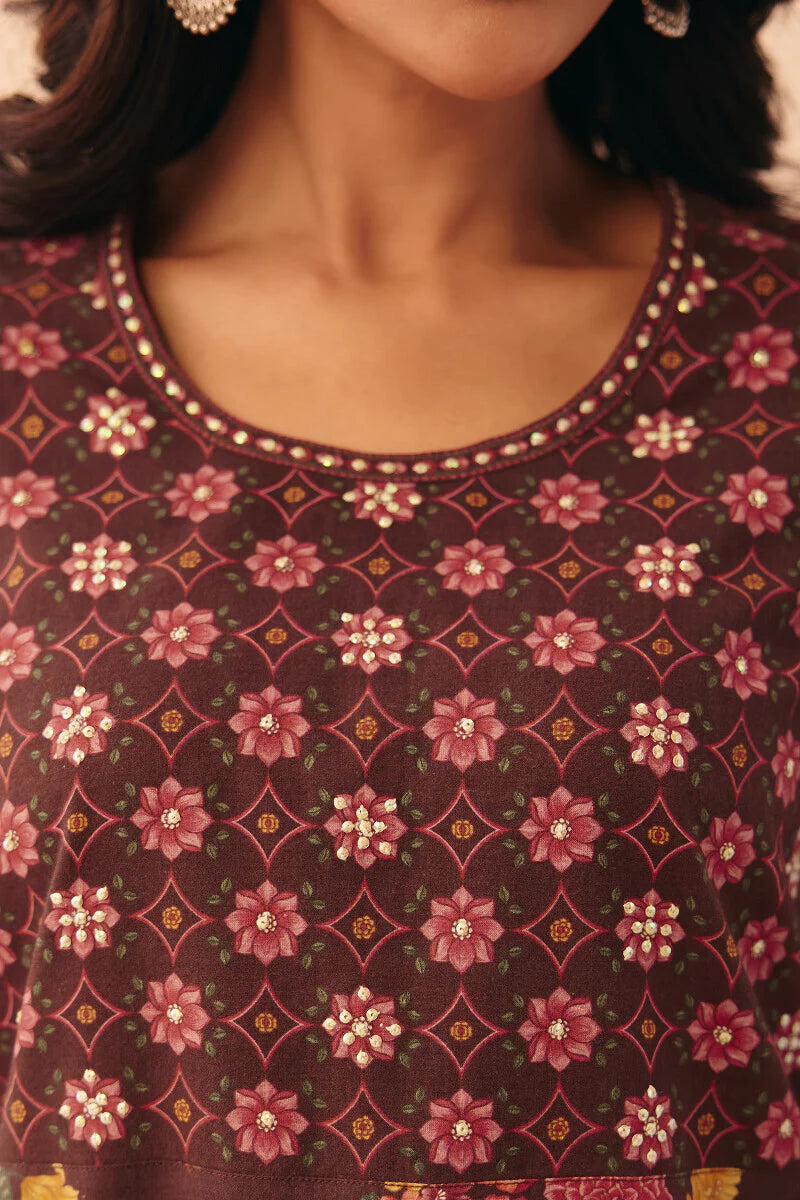 Surplus: Gulraiz Meera Kurta