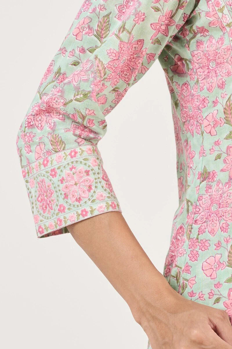 Surplus: Roz Meher Azah Sanganeri Kurta