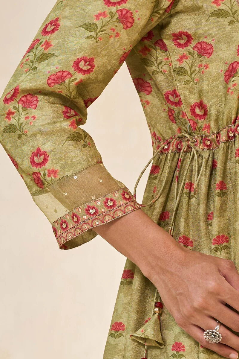 Surplus: Mehrunissa Ayesha Kurta