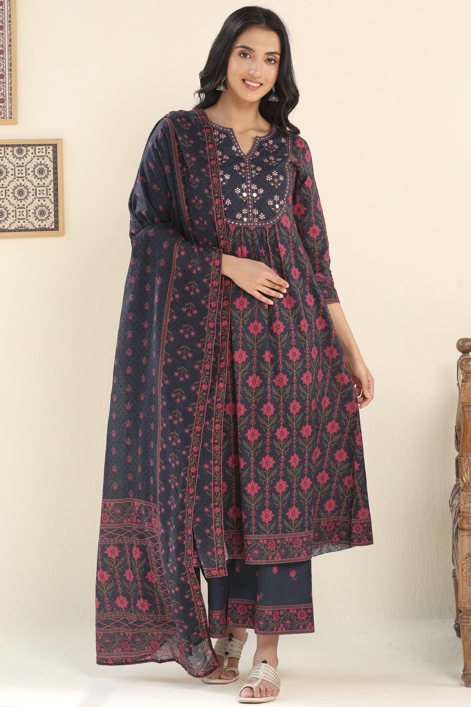 Laylah Samreen Kurta
