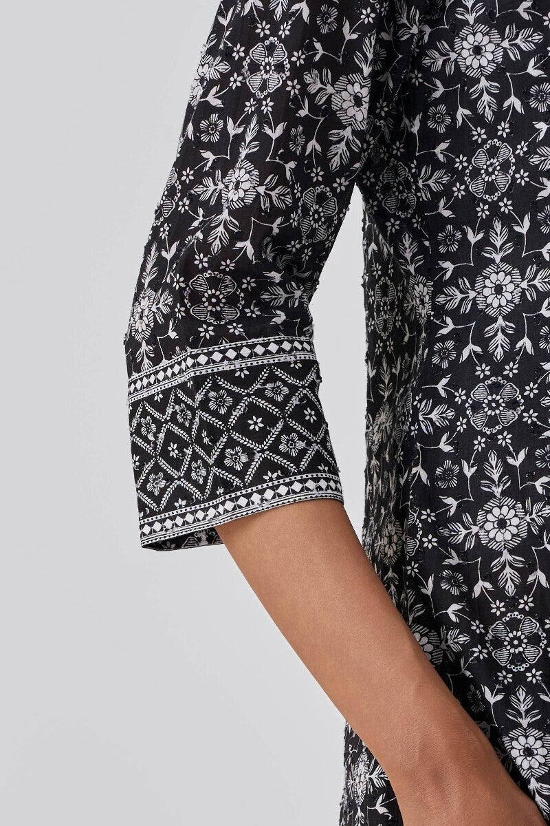 Mumtaz Rehmat Kurta