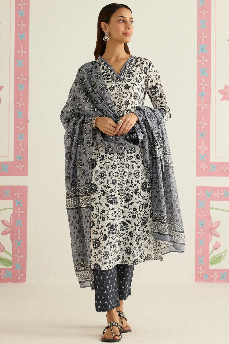 Surplus: Gulraiz Aafreen Narrow Pants