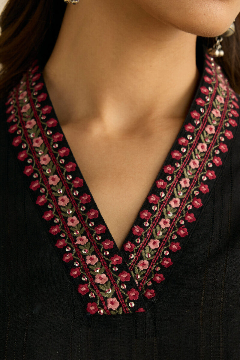 Mehraab Pariza Kurta