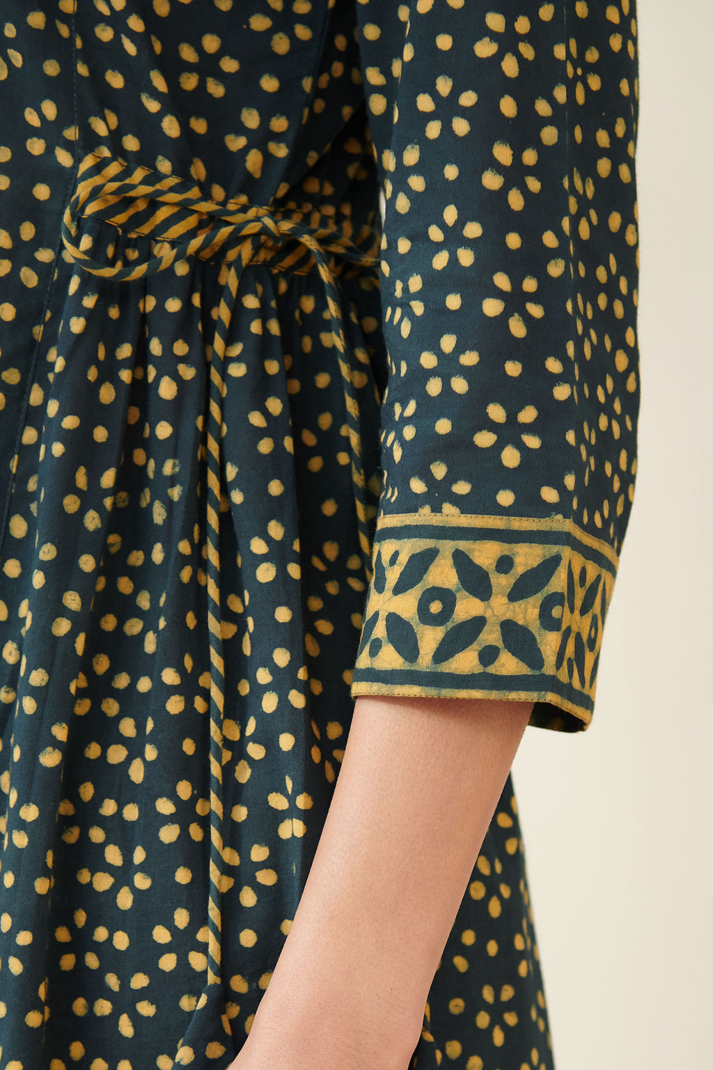 Surplus: Sehra Nikhat Kurta