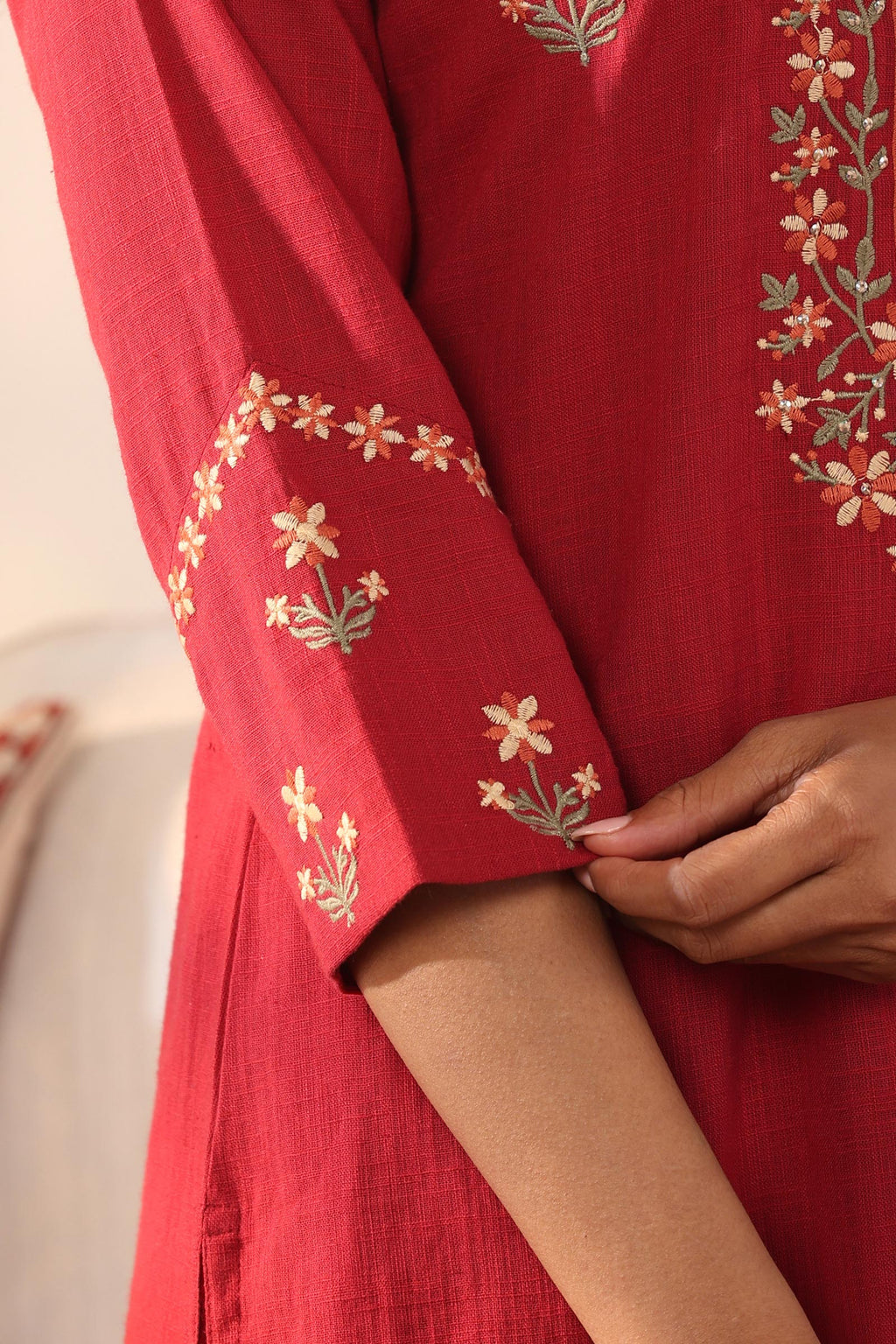 Mehraab Sabeen Red Kurta