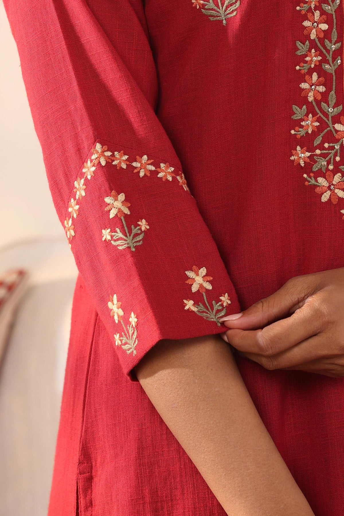 Mehraab Sabeen Red Kurta