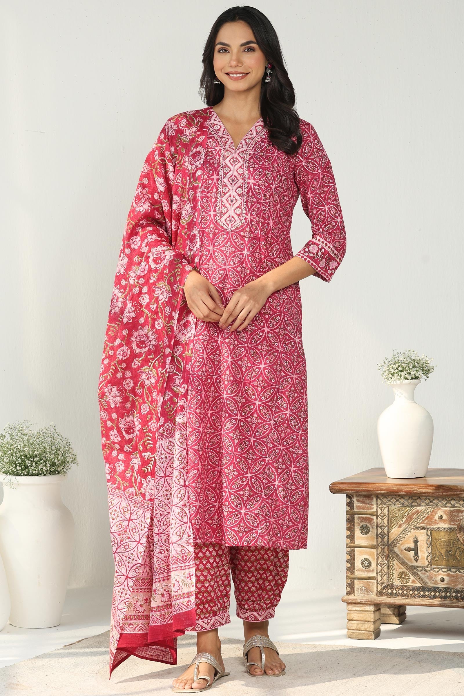 Surplus: Roz Meher Shaima Sanganeri Kurta
