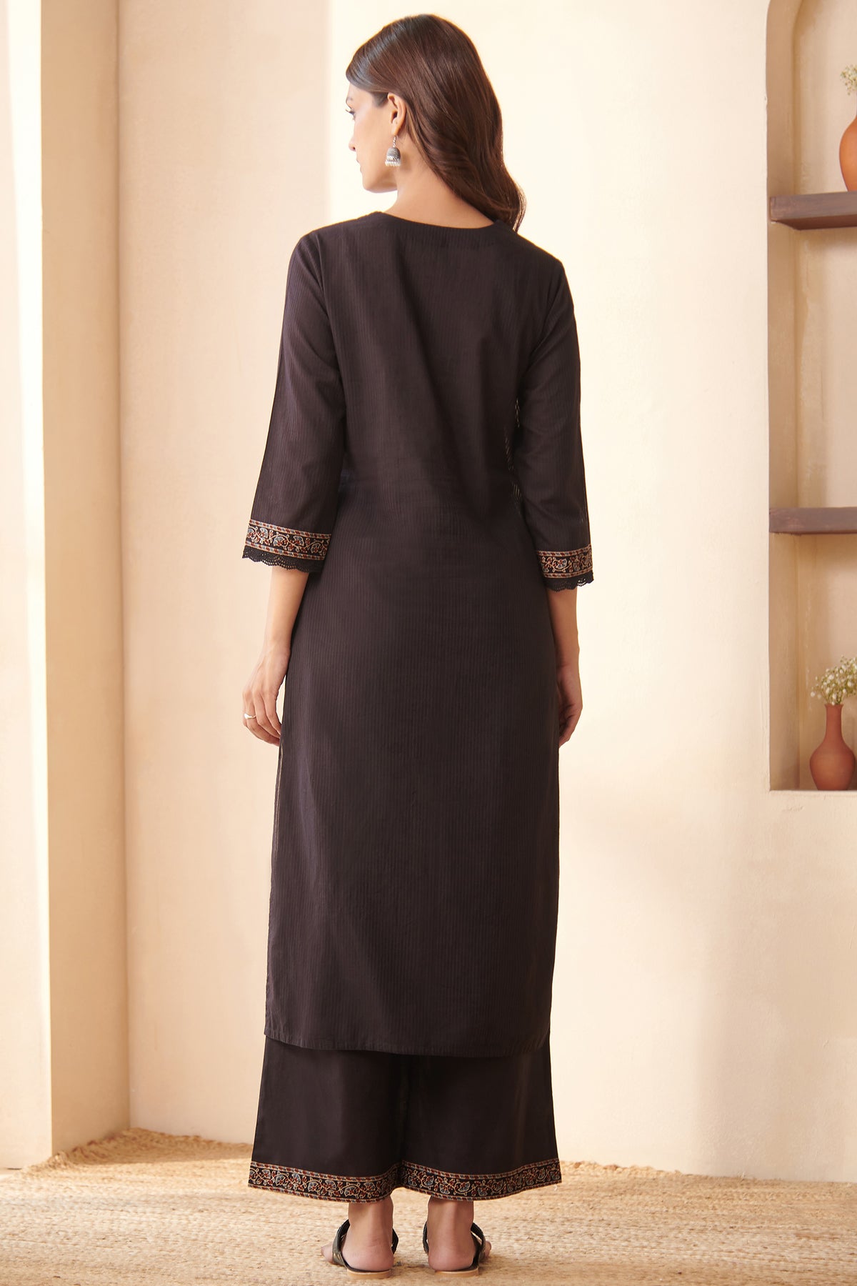 Sehra Amarya Ajrak Kurta