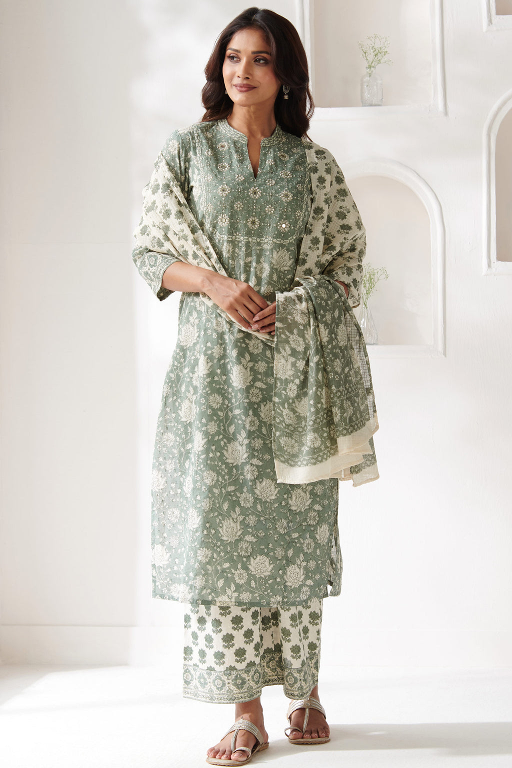 Surplus: Gulbarg Nadira Sanganeri Kurta