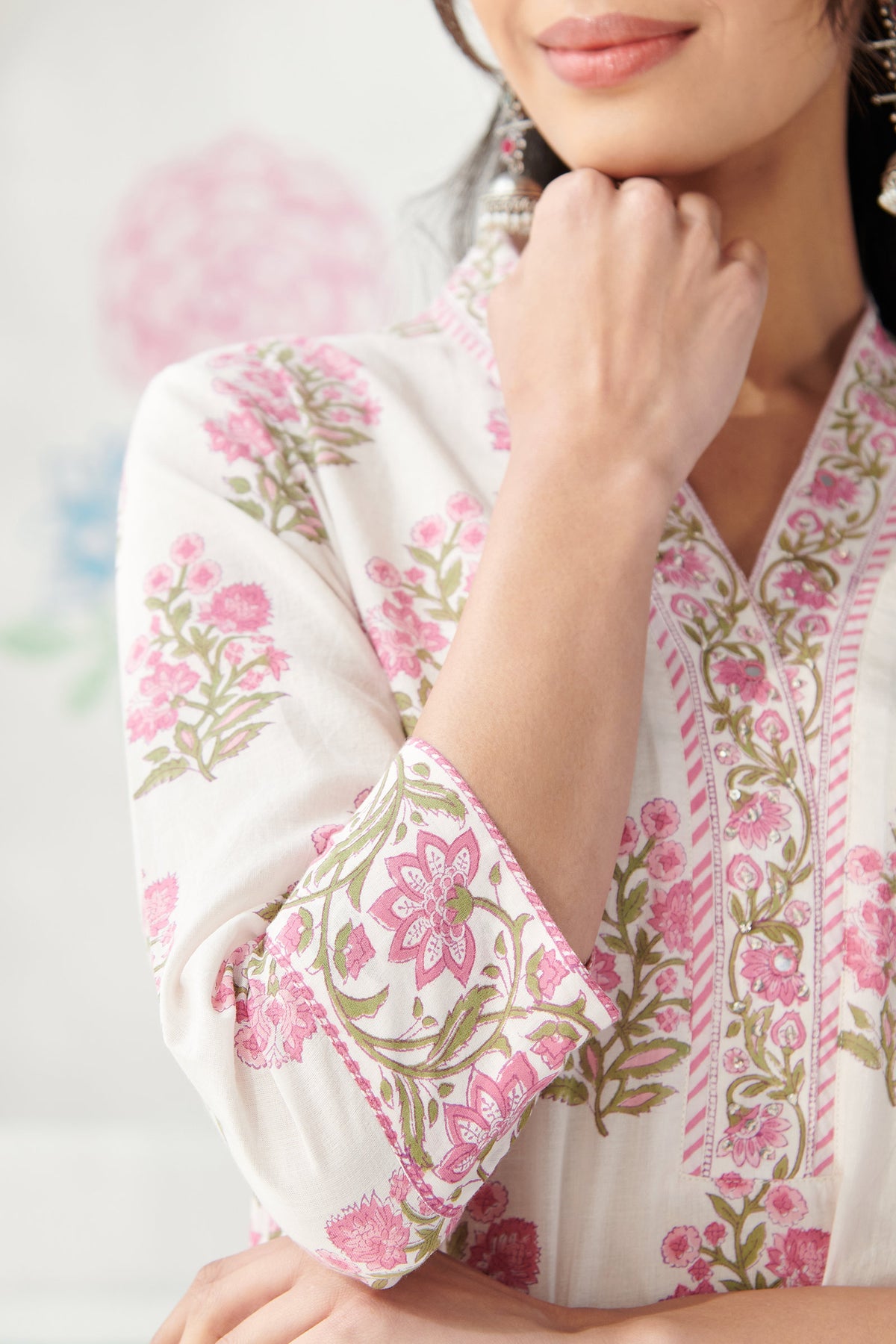 Gulbahar Zubeida Sanganeri Kurta