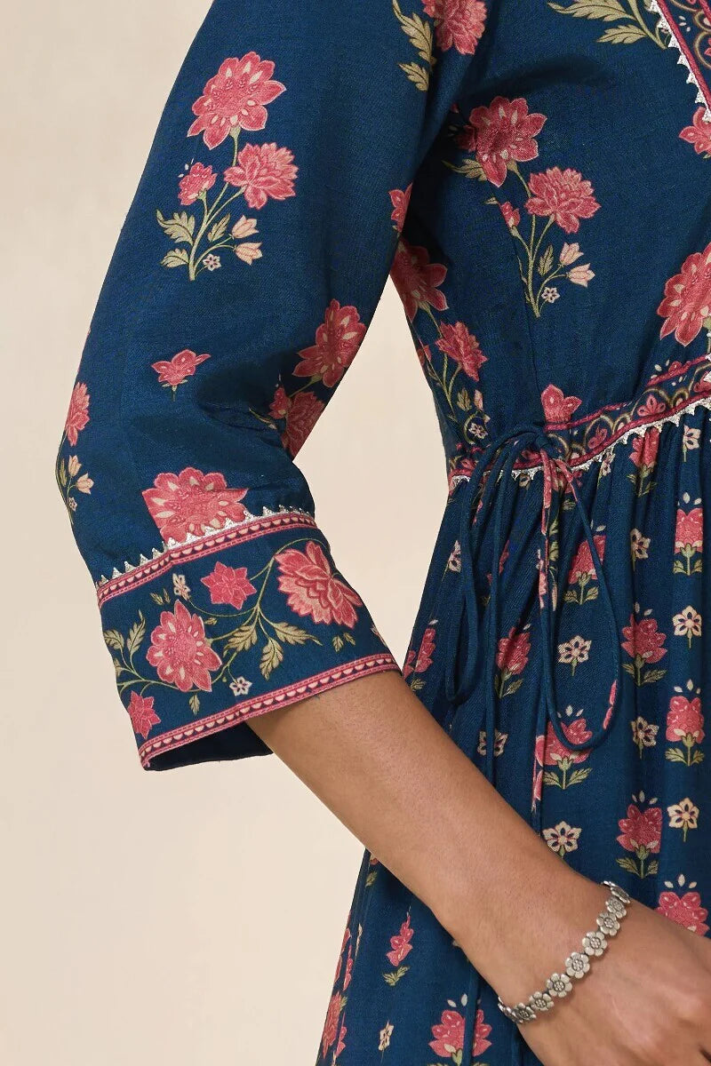 Surplus: Mehrunissa Yasmin Kurta