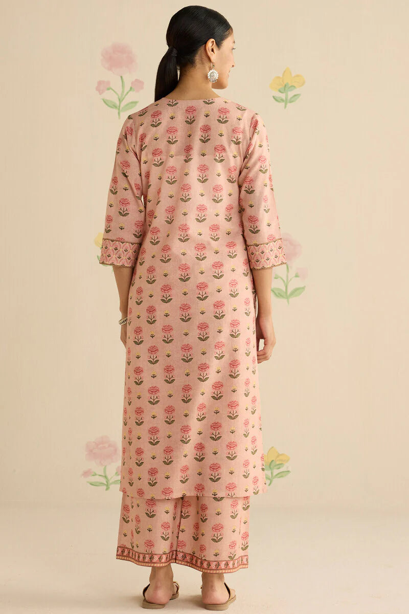 Surplus: Gulraiz Farhat Kurta