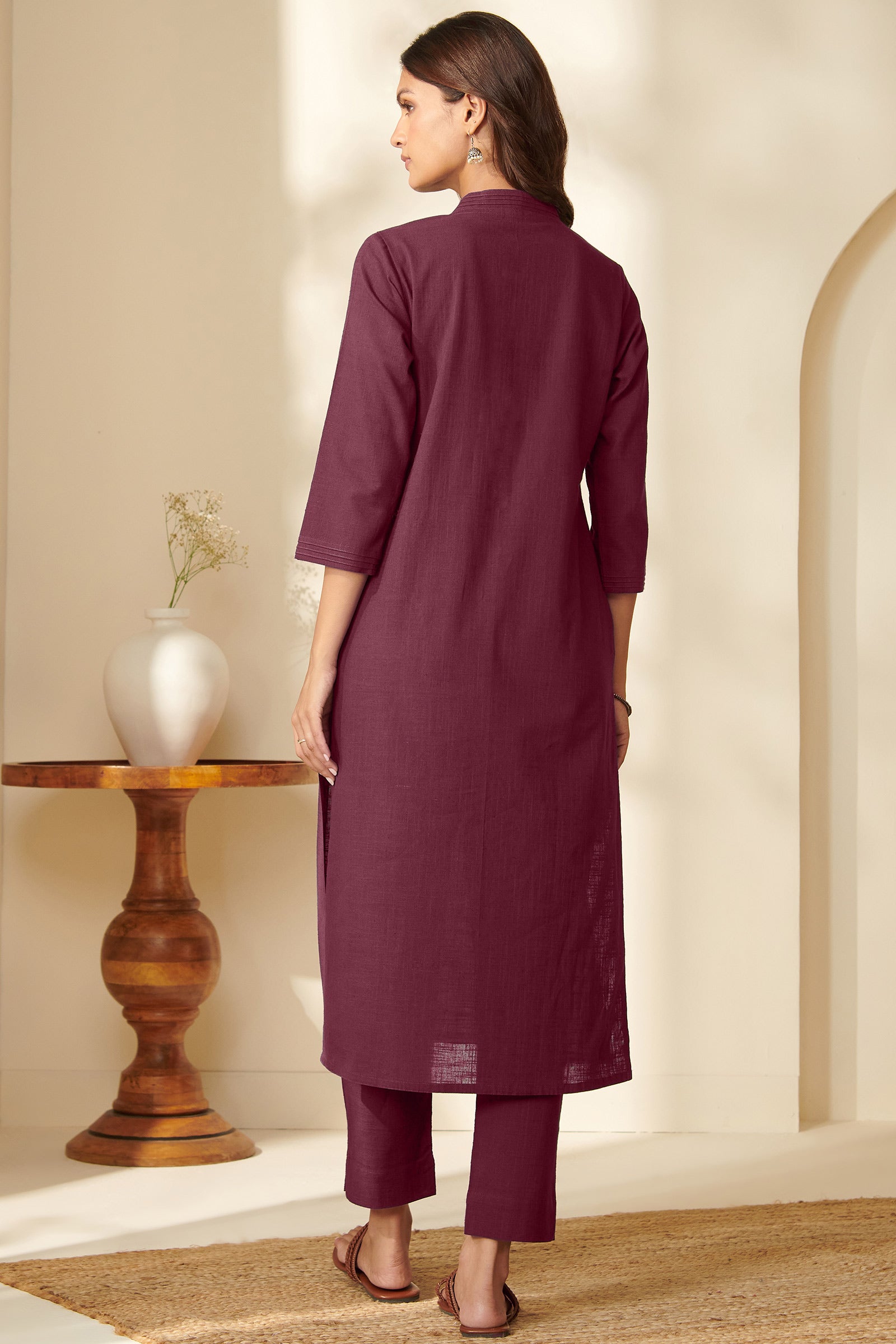 Surplus: Roza Wahida Burgundy Kurta