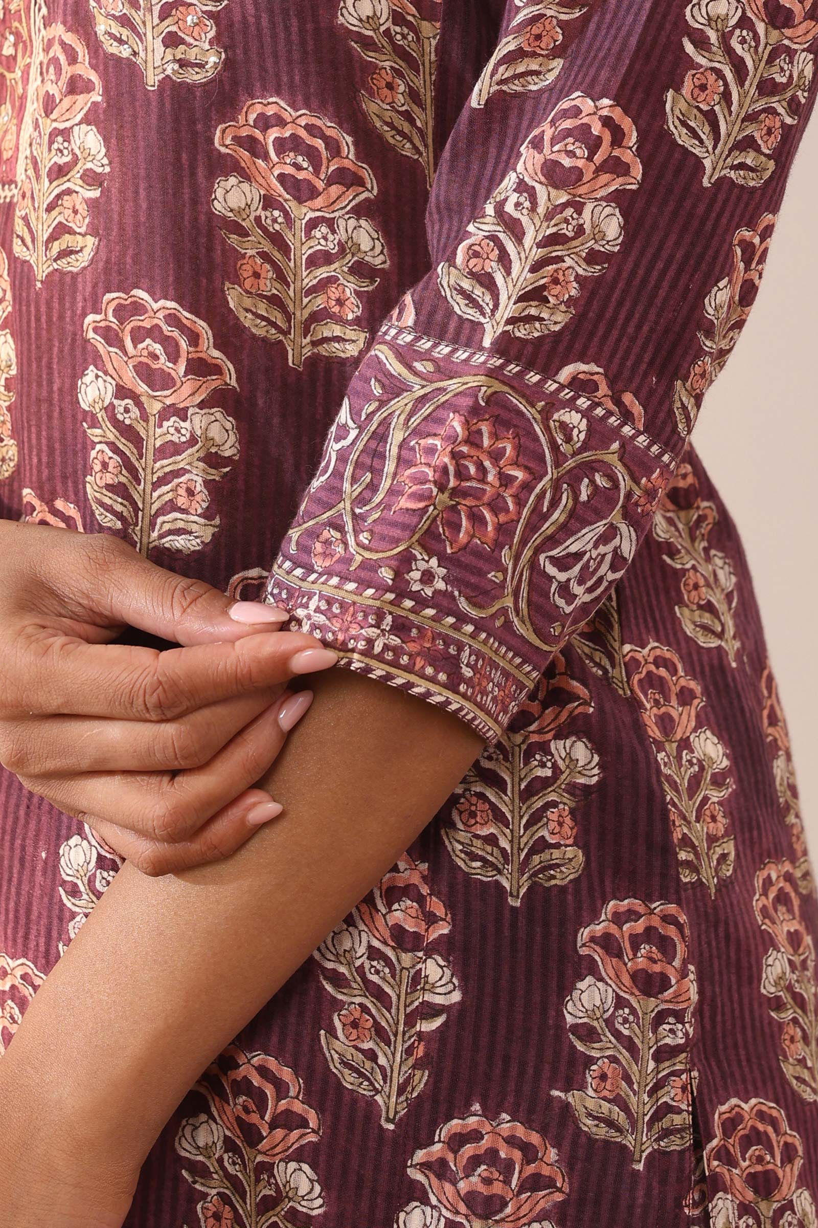 Surplus: Gauhar Niharika Sanganeri Kurta