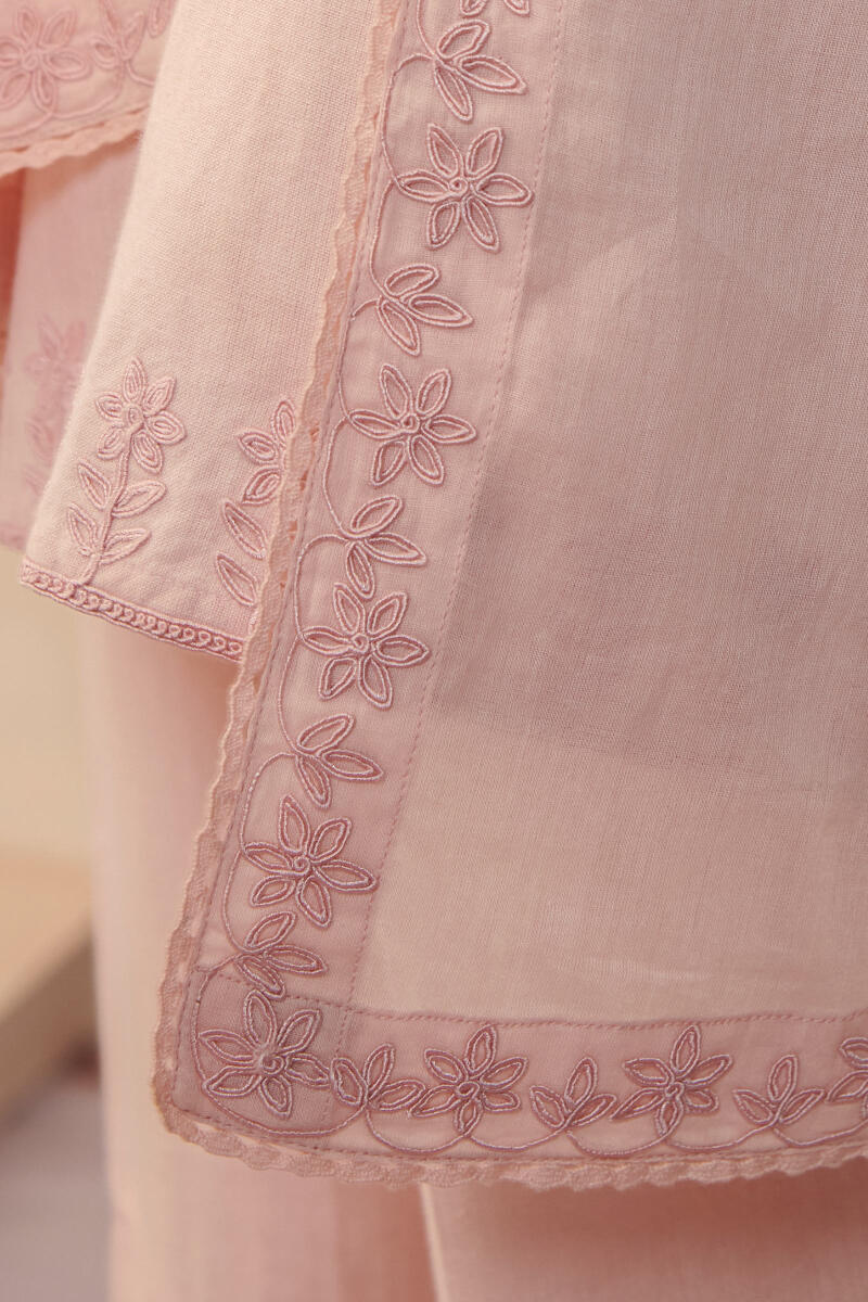 Mirza Yasmine Dupatta