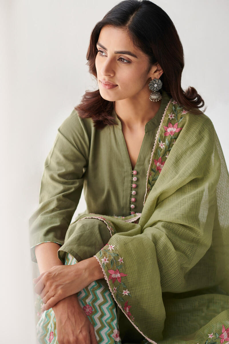 Nasrine Farah Handloom Kurta