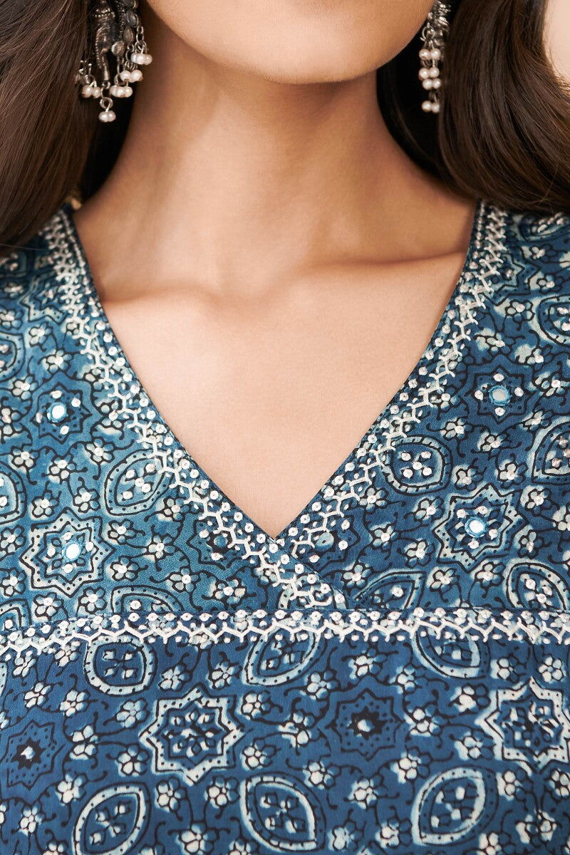 Sehra Shabnam Ajrak Modal Kurta