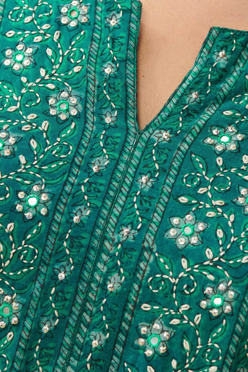 Sehra Zohra Akola Kurta