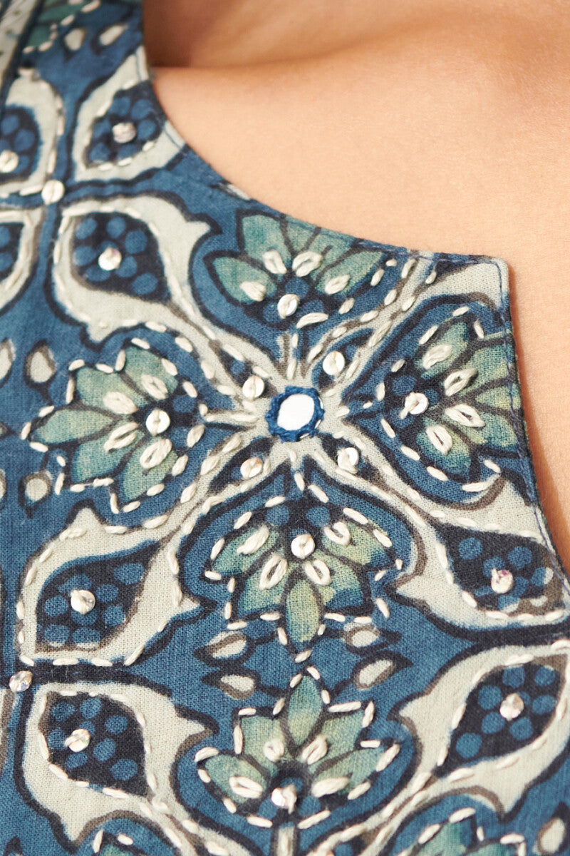 Sehra Zara Ajrak Kurta