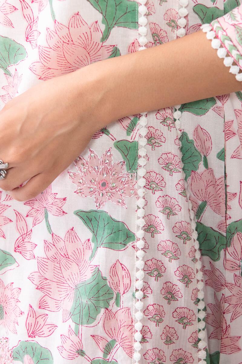 Roz Meher Saira Kurta