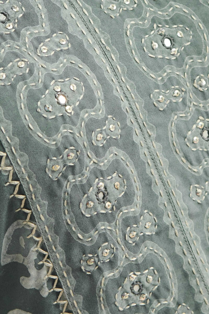 Sehra Faiza Dabu Kurta