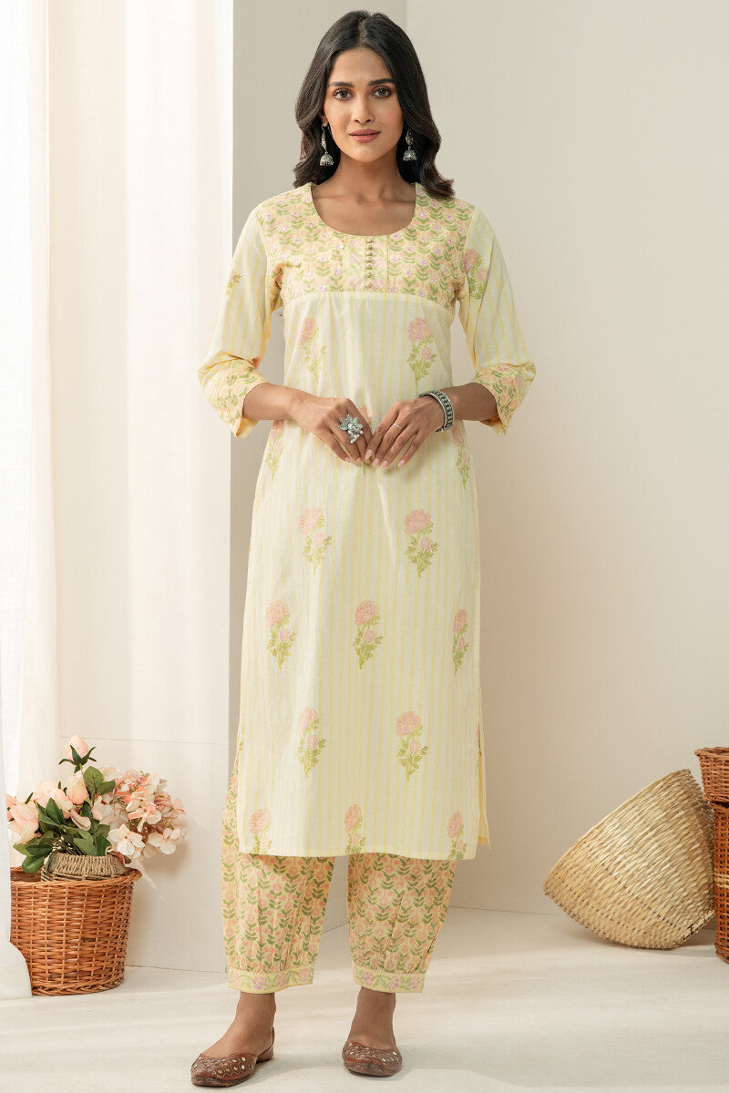 Gauhar Naaz Sanganeri Kurta