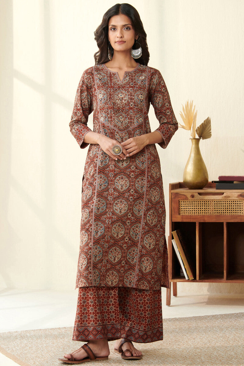 Sehra Suhani Ajrak Kurta