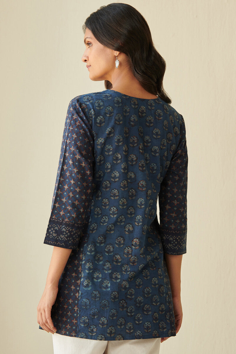 Sehra Zeenat Akola Top