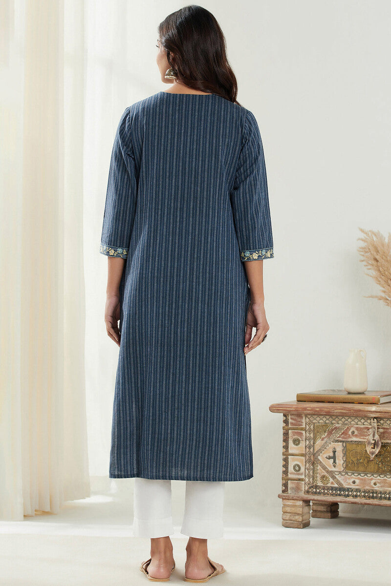 Naadirah Seerat Handloom Kurta