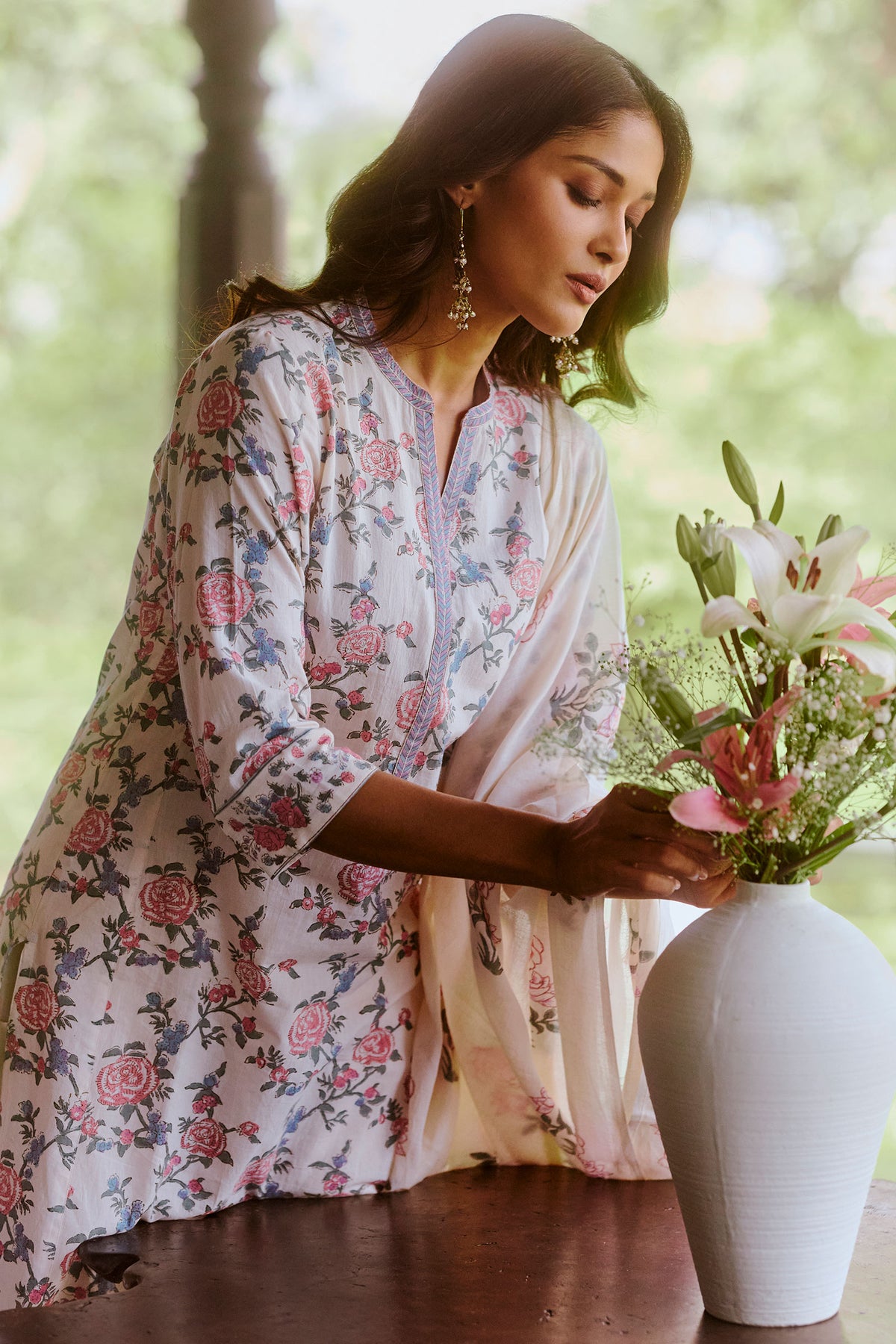 Gulbarg Samrina Kurta