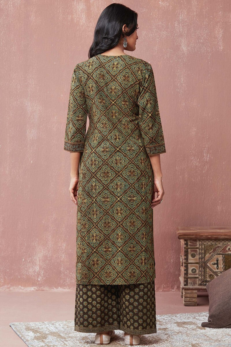 Sehra Samina Ajrak Kurta