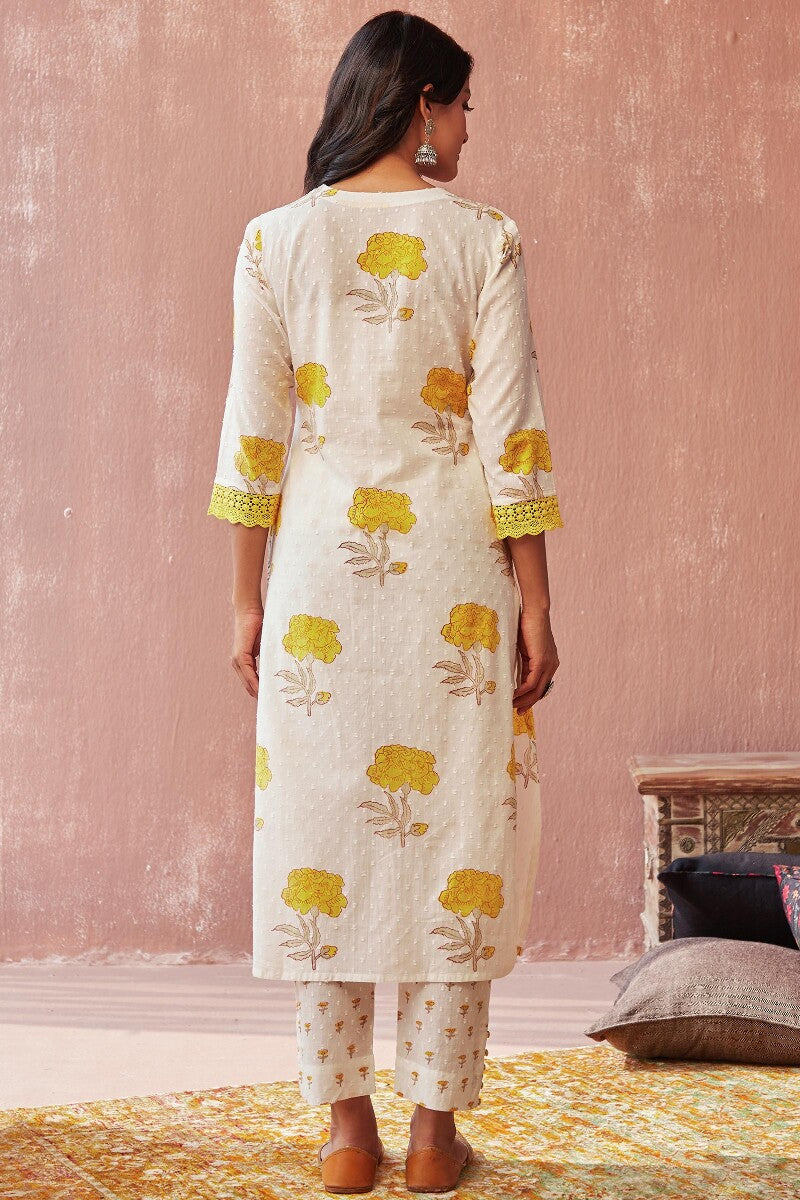 Gauhar Samaira Sanganeri Kurta