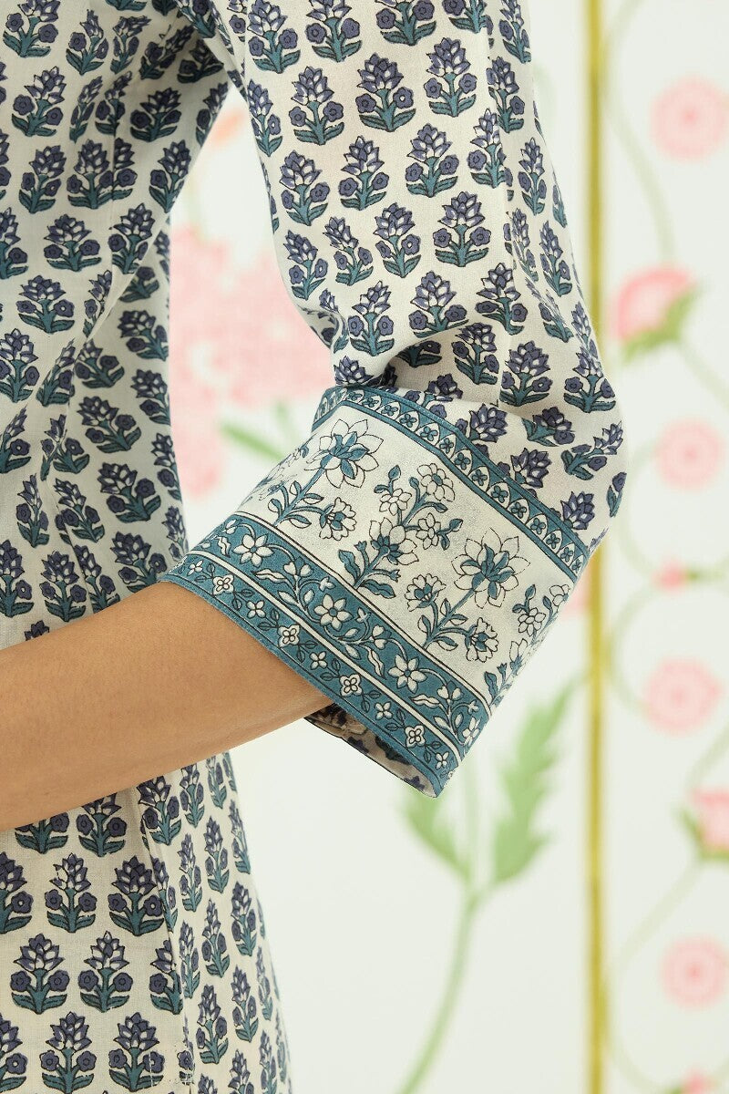 Nazm Saira Sanganeri Kurta