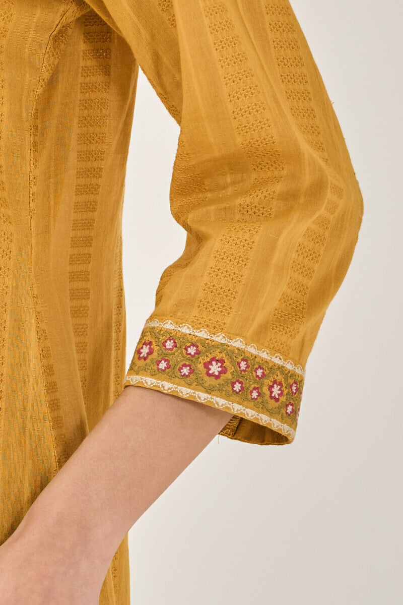 Mehraab Sabeen Kurta