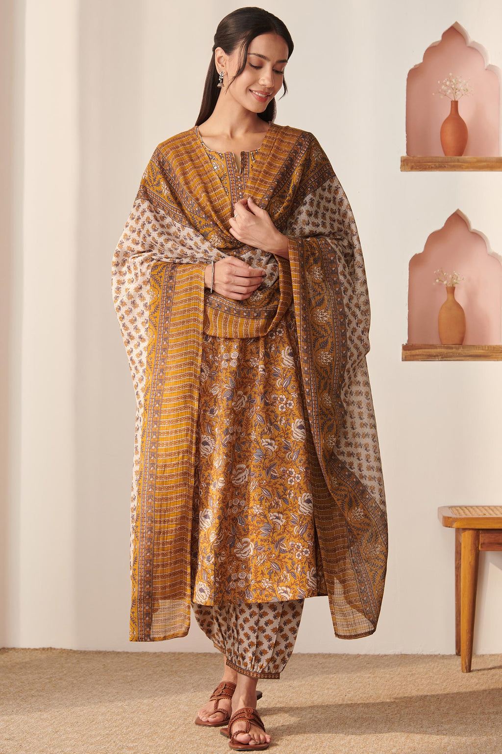 Gauhar Shireen Sanganeri Kurta