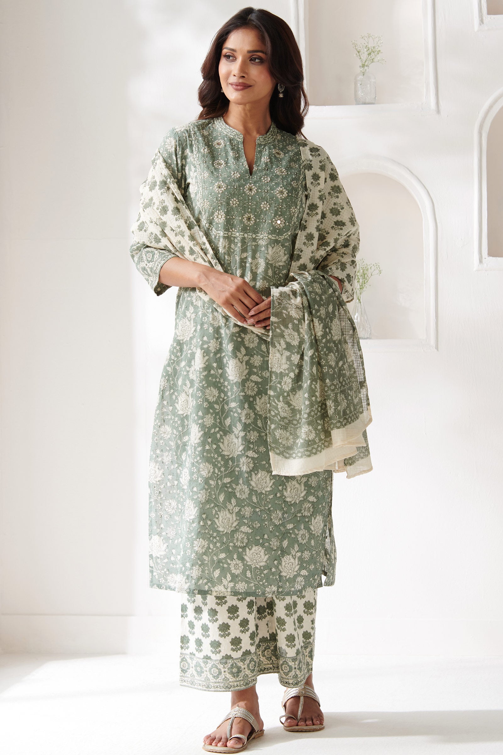 Gulbarg Nadira Sanganeri Kurta