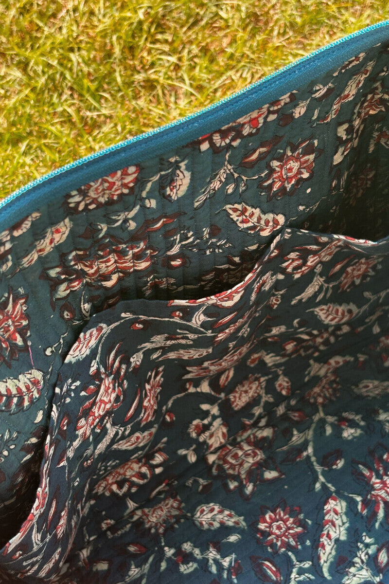 Roza Zohra Holdall Bag