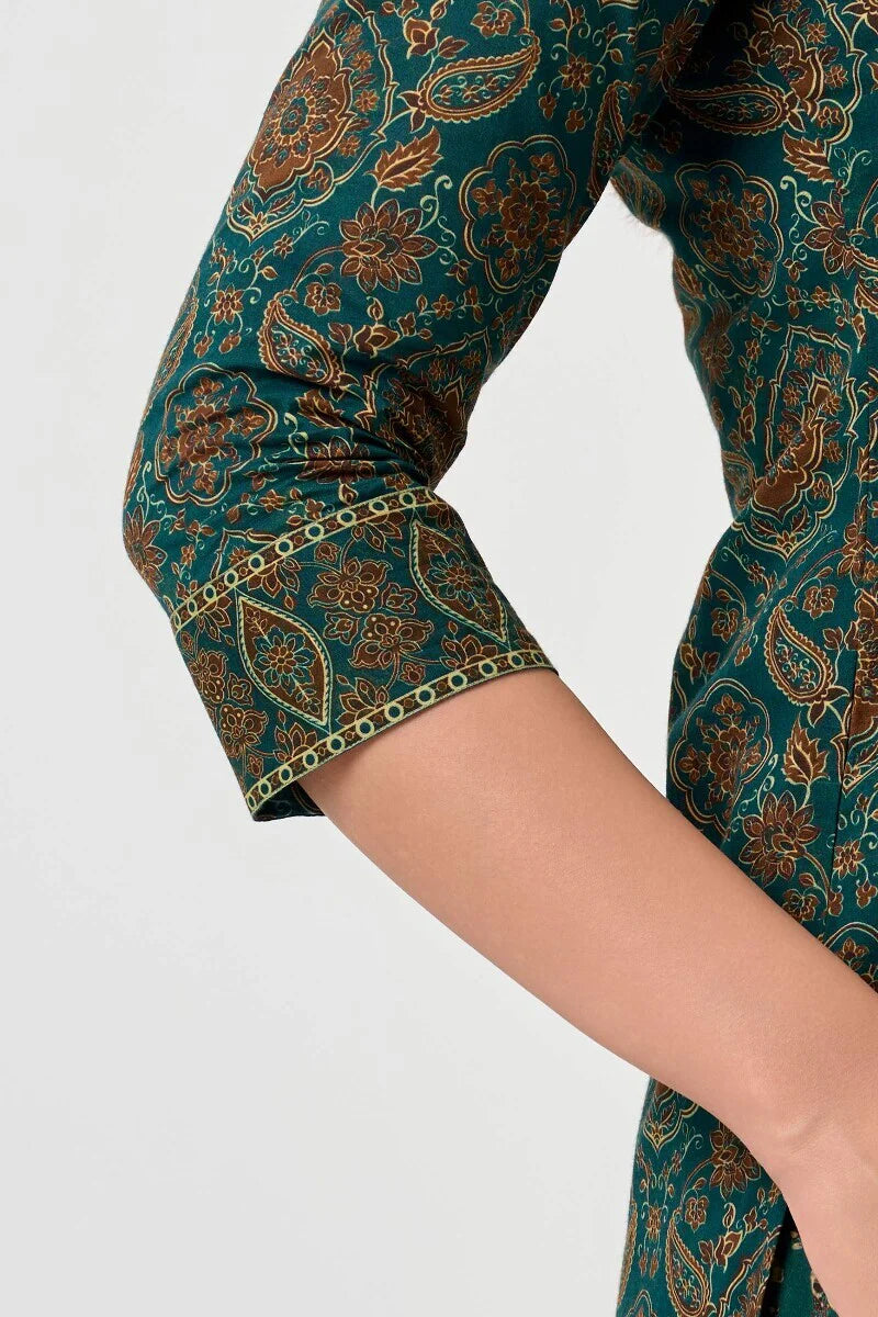 Surplus: Rangrez Nazrina Kurta