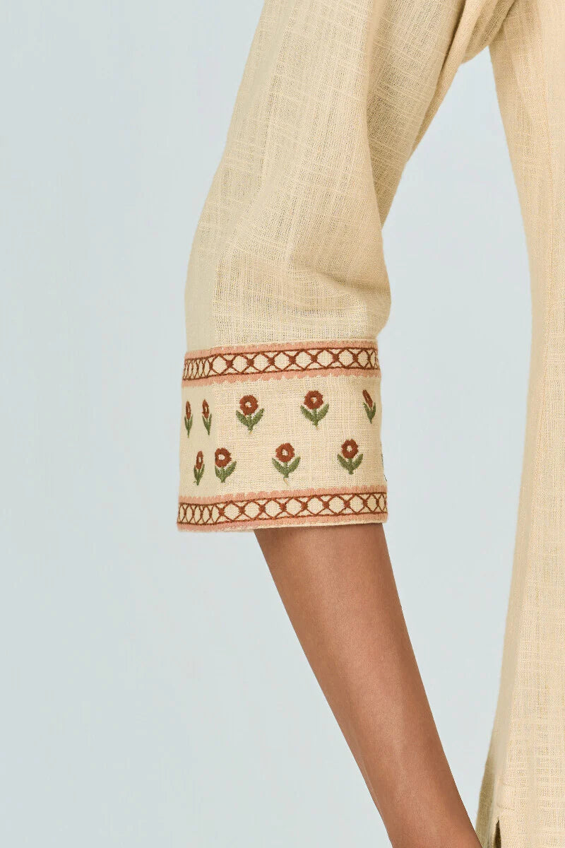 Surplus: Mehraab Fatima Kurta