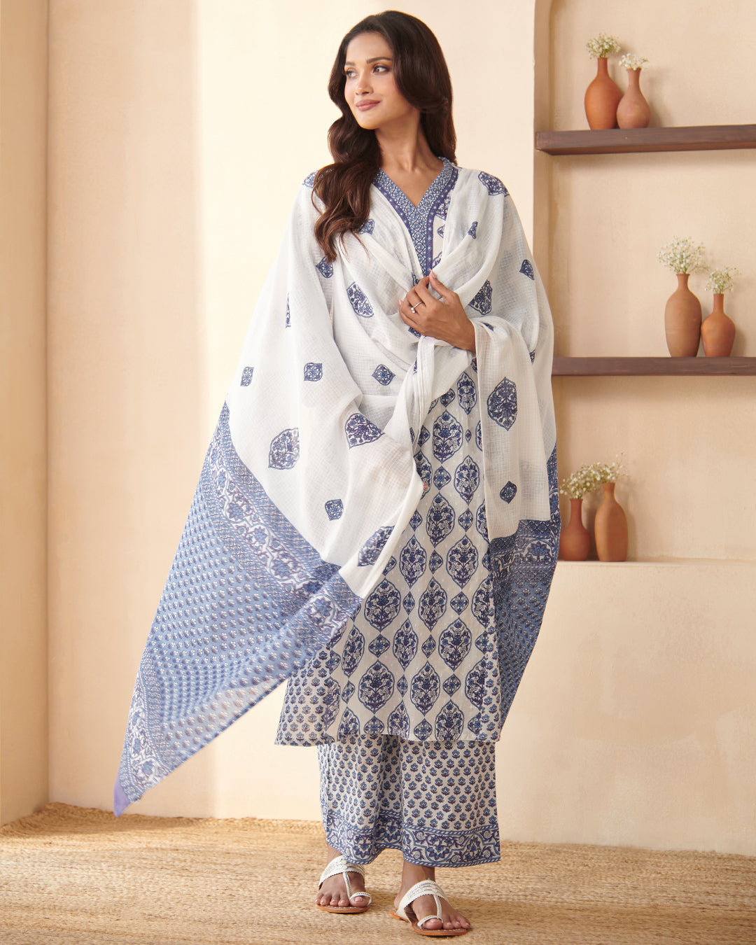 Neelofar Nihad Sanganeri Kurta