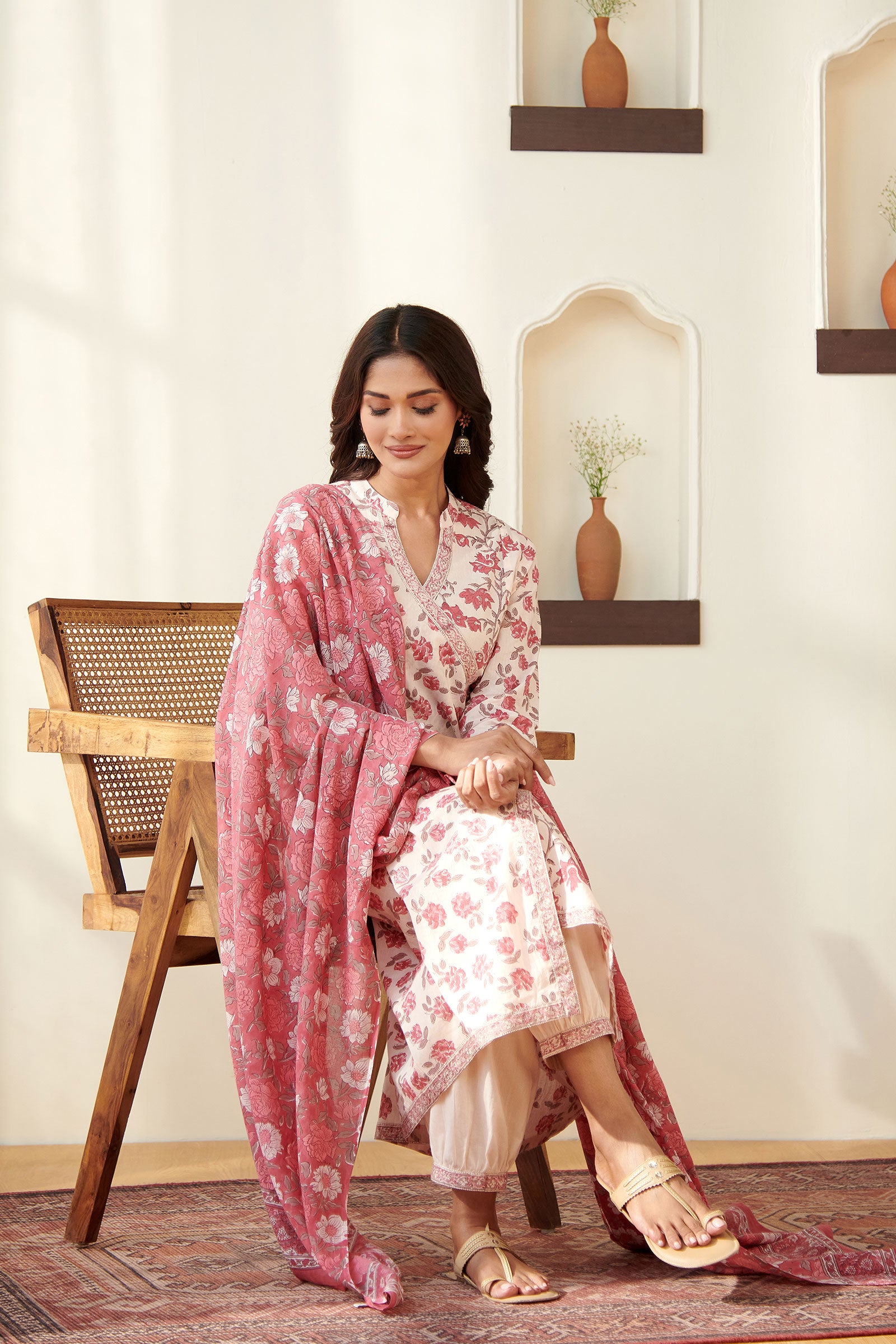 Surplus: Gulbarg Farnaz Sanganeri Kurta