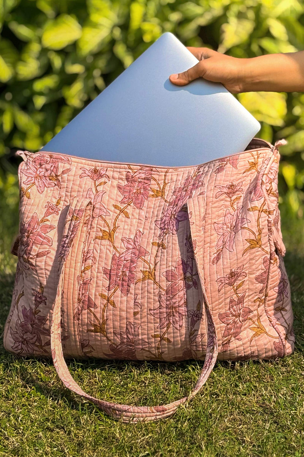 Roza Areeza Holdall Bag