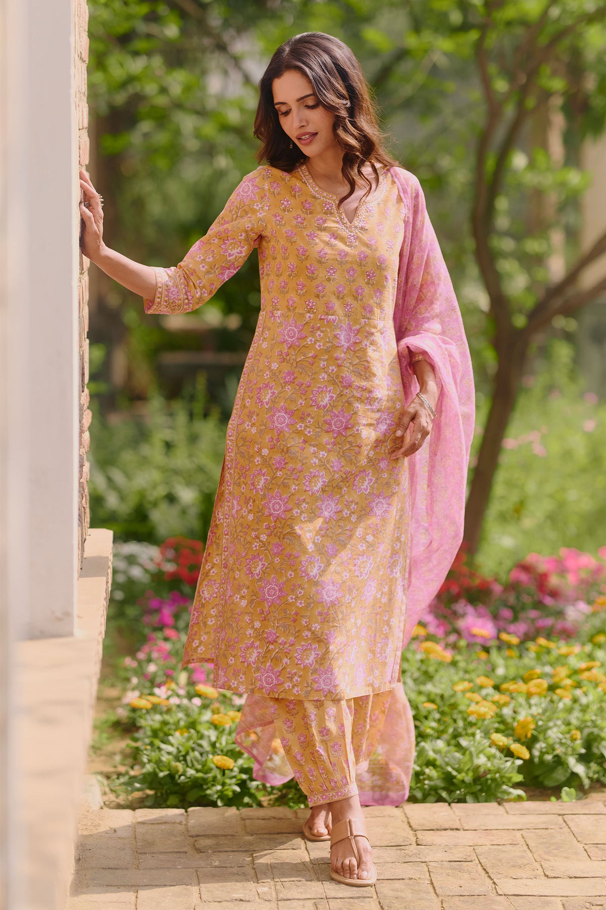 Gulbahar Azma Sanganeri Kurta